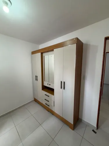 Guarda-roupa 