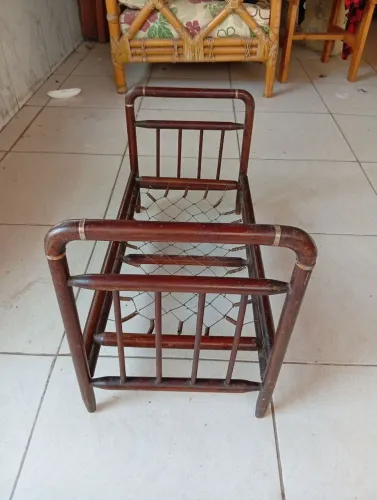 Cama de boneca patente raríssima