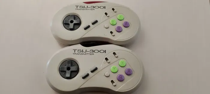 Controle sem fio de Super Nintendo - TSIJ-3001