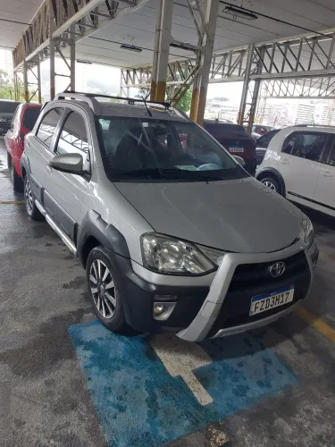 Toyota Etios Cross 1.5 Flex 16V 5P Aut. 2018