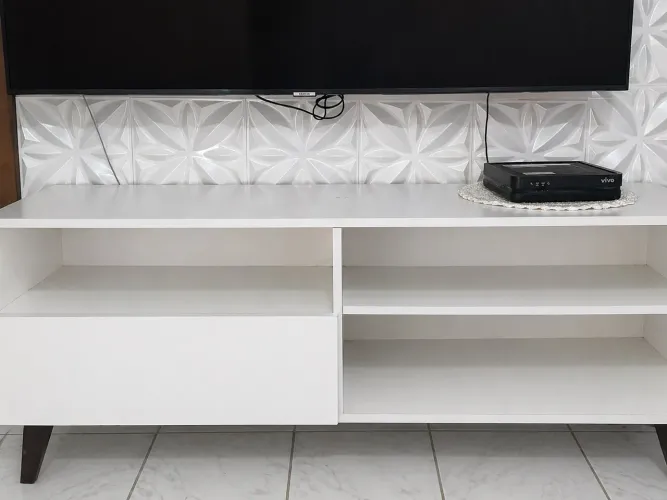 Estante/Rack de sala 