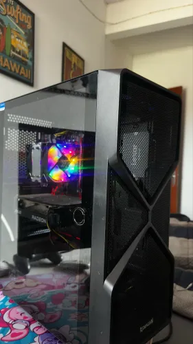 PC Gamer Ryzen 7 5700X3D + RX 7600 8GB | Roda Tudo no Ultra | 16GB RAM