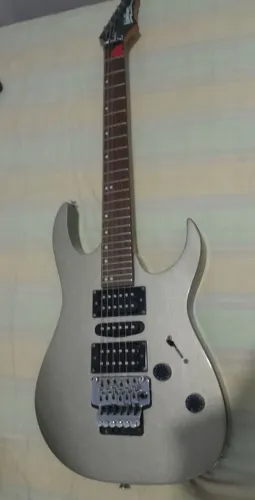 Guitarra washbaner seme nova linda muito boa