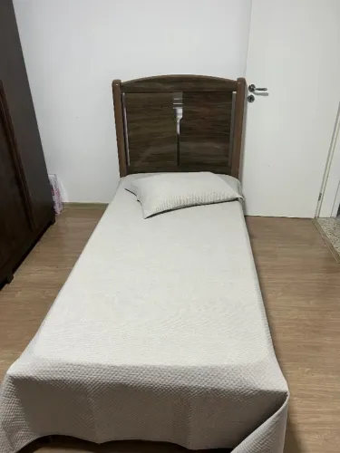 Cama de solteiro + colchão