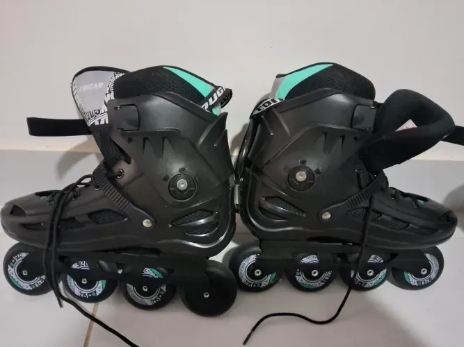 Patins profissional Cougar MZS509C,  tamanho 41