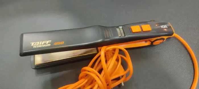 Prancha Taiff Titanium 450°f