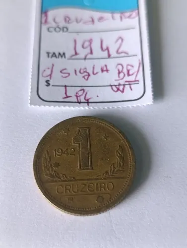 Moeda de 1 cruzeiro ano 1942 série Vargas tiragem 381.000 c/ sigla BR/WT conservação MBC