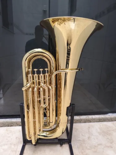 Tuba Select Compacta HS Musical 4 Válvulas Bb - HSTB4(Poucos dias de Uso)Troco
