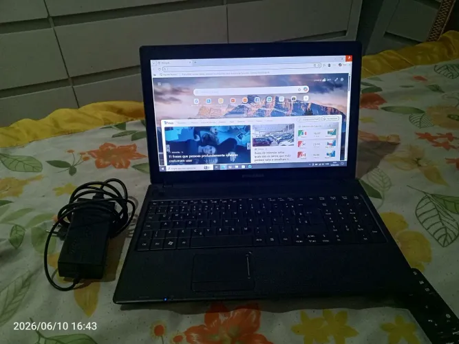 Vende-se notebook