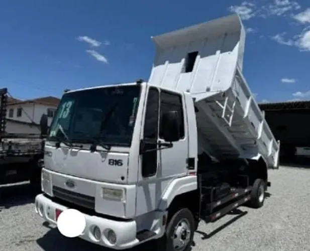 FORD GARGO 816 CAÇAMBA ANO 2013 (Transferência de Dívida)