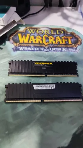 Corsair Vengeance LPX - 16Gb DDR4 2400Mhz