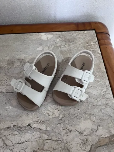 Melissa infantil