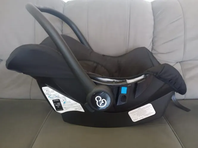 Cadeirinha para carro Bebê conforto Galzerano 0-13kg. Novo, nunca utilizado.