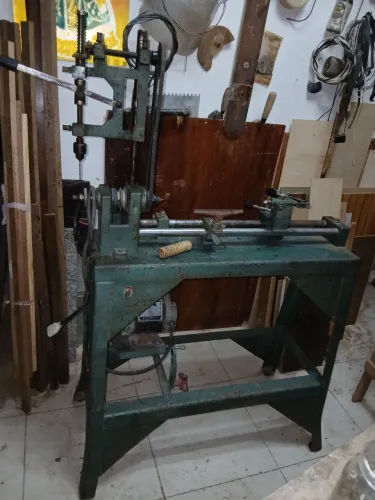 Torno profissional para madeira