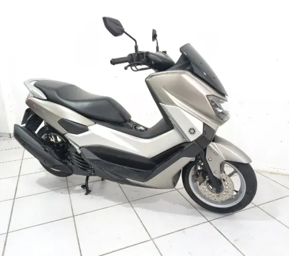 Yamaha N-Max 160! Ano 2017! Linda Moto! Financiamos e aceitamos trocas!