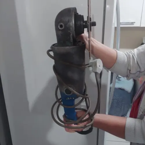 esmerihadeira angular sir 220 volts trabalho pesado.
