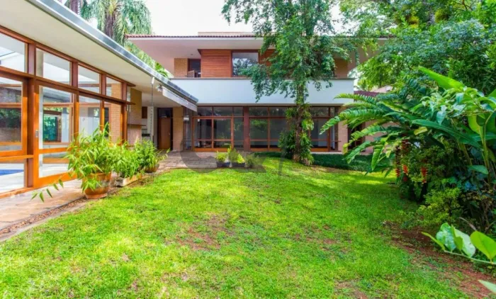 Casa de Condomínio com 3 Dormitórios (Suítes) para Alugar no Alto da Boa Vista - São Paulo