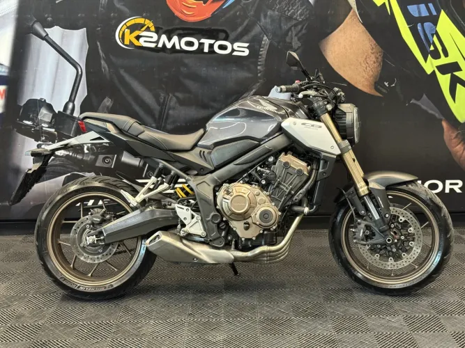 Honda CB 650R 2022/22 * 18100kms * NEO SPORT CAFE