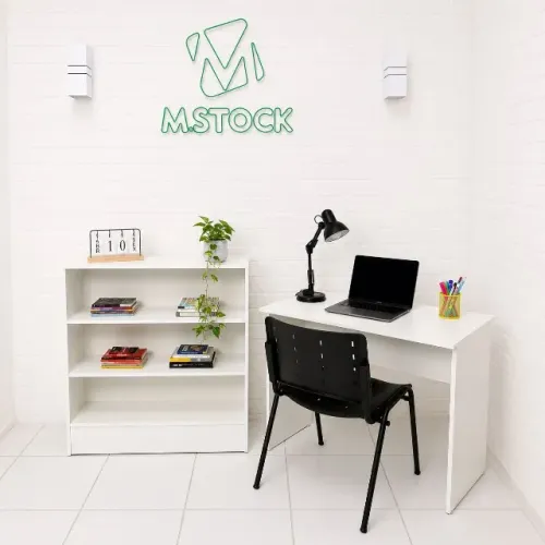 estante com mesa e cadeira conjunto estudante branco