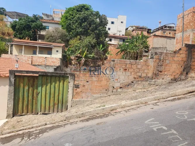 Terreno à Venda no Bairro Novo Horizonte em Betim por R$159.000,00 Com PAGAMENTO FACILITAD