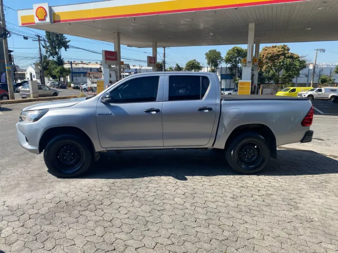 Toyota Hilux CD 4X4 2.8 Diesel Mec. 2018