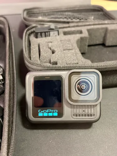 Gopro Hero 13 Black + acessórios