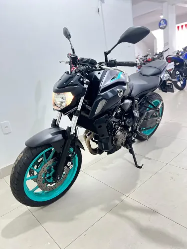 ? YAMAHA MT-07 ABS 2024/2025 ?