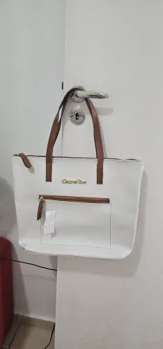 Bolsa couro fino nunca usada (branca)