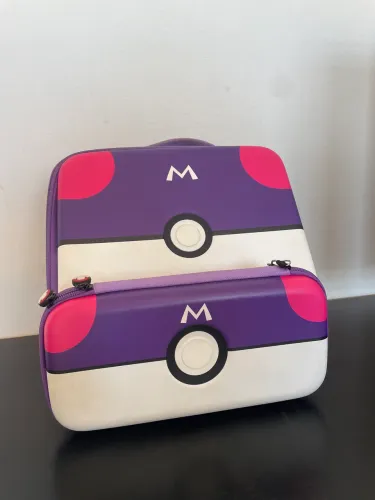 Maleta + estojo de transporte Nintendo Switch- master ball