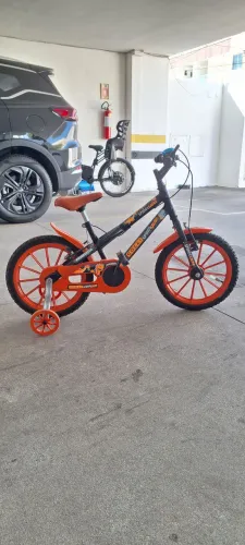 Bicicleta aro 16