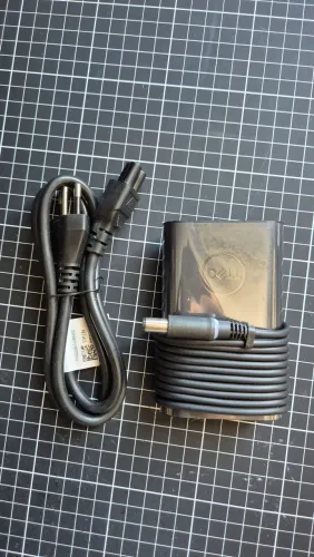Fonte Dell 65W 19.5v 3.34A Bivolt - Conector Grande 