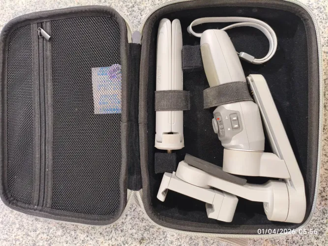 Estabilizador de imagens/Gimbal Zhiyun Q3