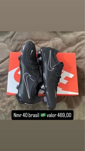 Chuteira Nike Phantom