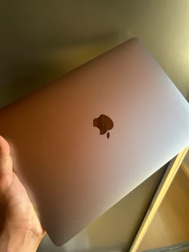 MacBook Air M1