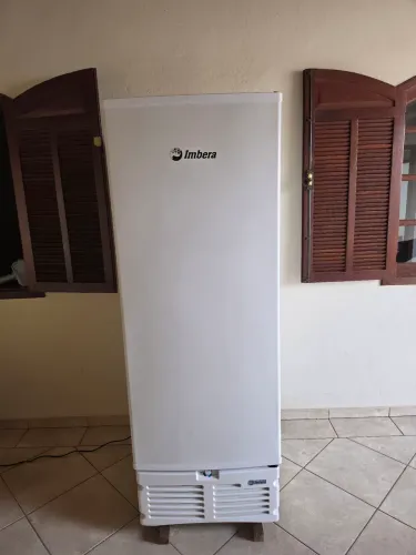 Freezer Vertical Imbera 594 L Tripla ação