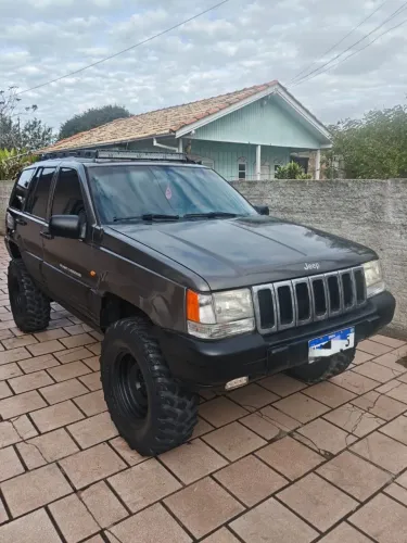 Jeep Grand Cherokee Laredo 4.0 Aut. 1998