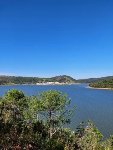 Lote marina na beira da lagoa varzea das flores