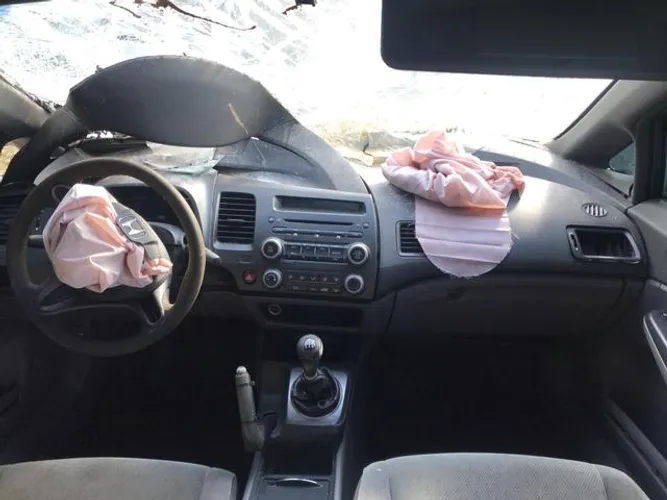 Honda Civic 2007 1.8 vendido em peças
