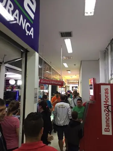 Locação de Lojas-Rua Santa Ifigênia 555