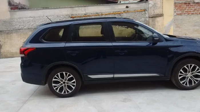 Sucata de Outlander 2016 para retirada de peças