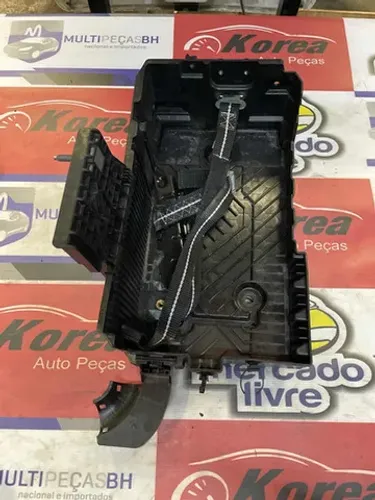 Suporte Bateria *00) Peugeot 208 2021 / 2022