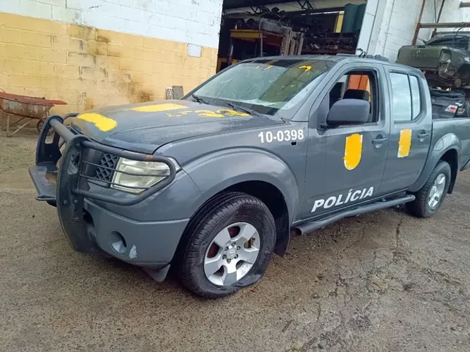 Sucata de peças frontier 2.5 disel 4c4