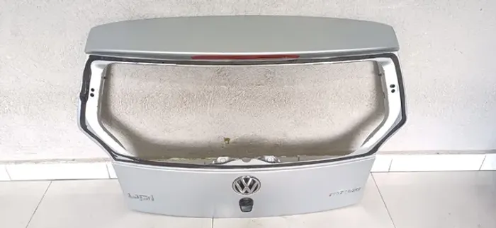 Tampa Traseira Volkswagen UP 2017
