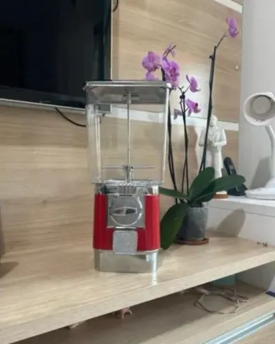 Máquina de Bolinha Pula Pula