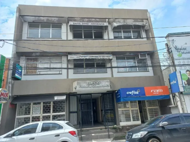 Sala para aluguel Centro Guaratinguetá