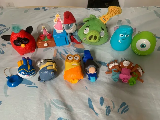Lote de 12 brinquedos do Mc Donalds
