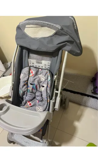 Carrinho de Bebê Galzerano Milano reversível.