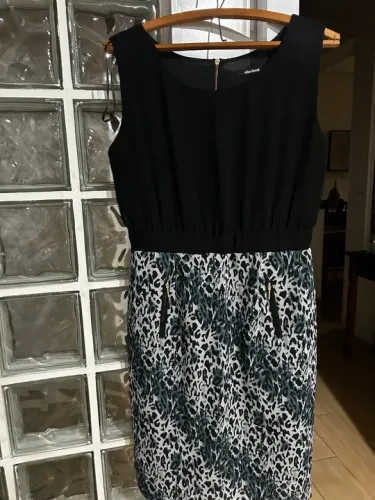Vestido tamanho 44 novo tecido leve