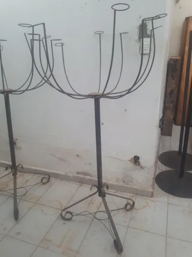 Suporte Castiçal Velas de Ferro Algumas Unidades