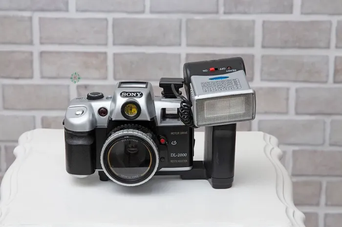 Câmera analógica antiga Sony "no estado"